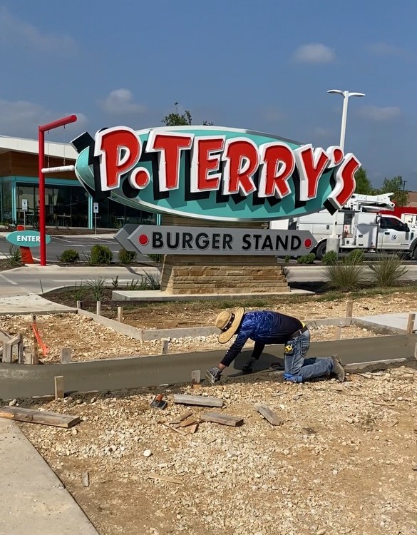 commercial-concrete-paving
